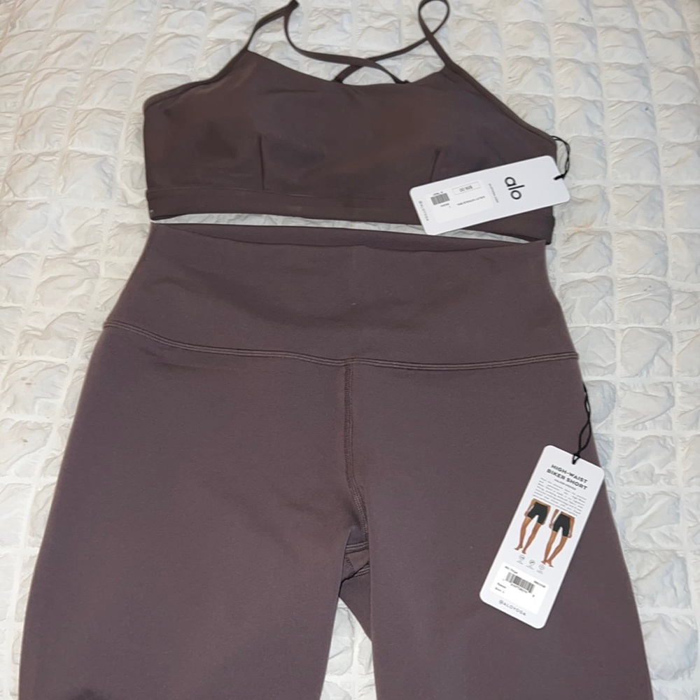 alo sports bra & biker short set